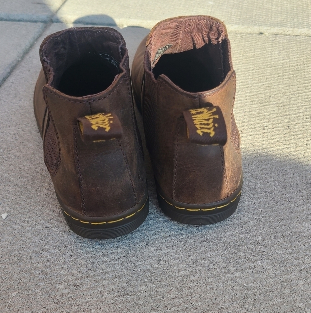 Dr. Martens Katya Chelsea Boots - Picture 6 of 11